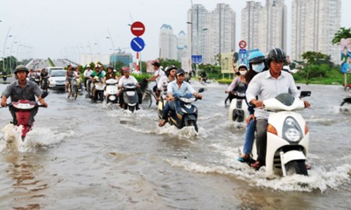 Thành phố Hồ Chí Minh: Triều cường lên cao vượt mức báo động III trong dịp Tết